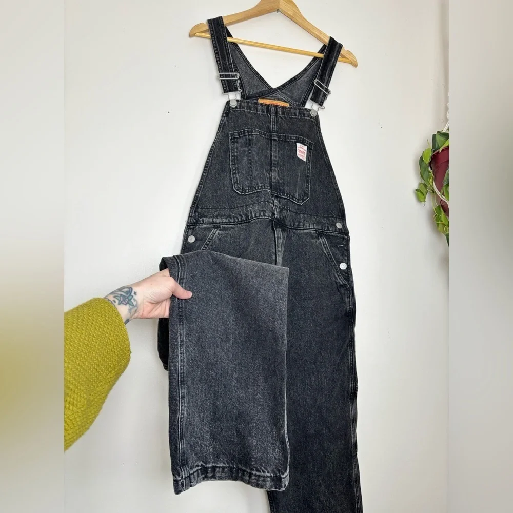 Levi's Red Tab Denim Dungarees In Washed Black